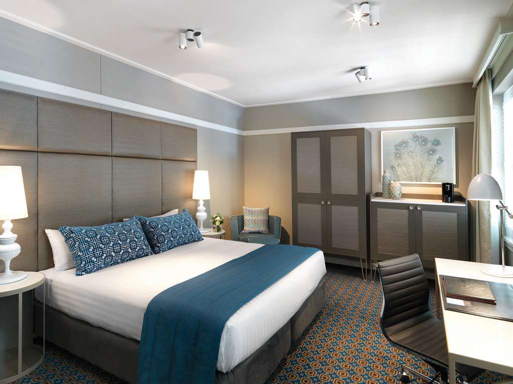 Hotel Kurrajong Канберра Экстерьер фото